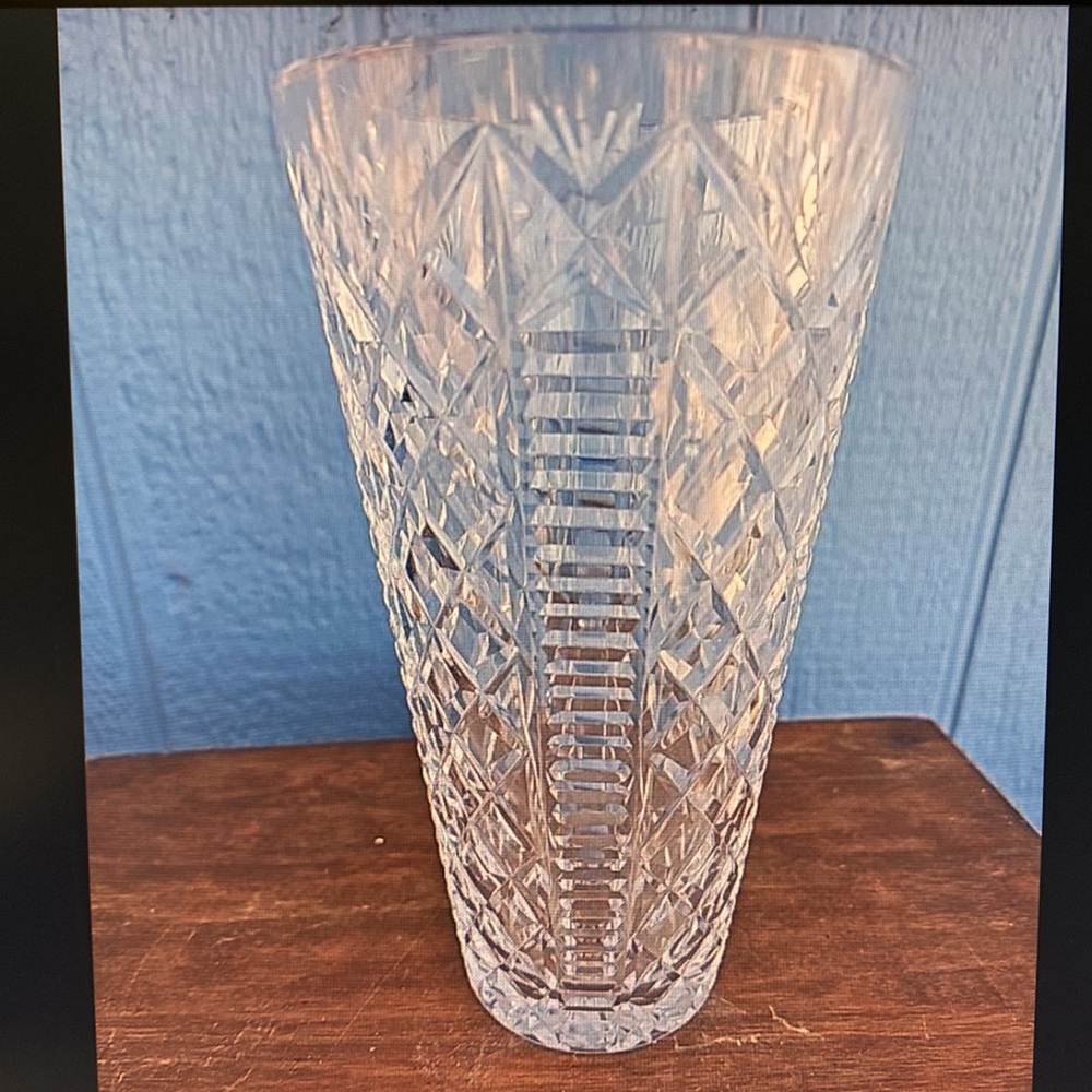 Vintage Waterford Crystal Clare cut Pineapple and Diamond Skyshell Vase 10” tall - Picture 2 of 8